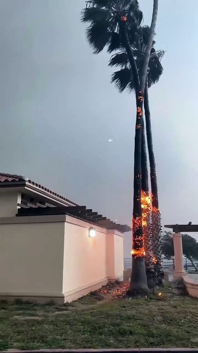 "Inferno Unleashed: Massive Fire Engulfs American City"