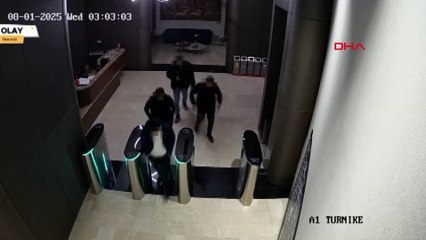 Sahte polisler girdikleri evde kelepçe takıp soygun yaptı