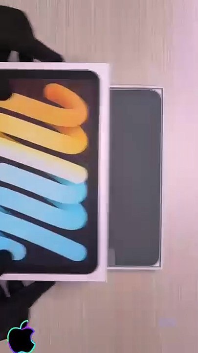Unboxing iPad Mini 7 (A17 Pro)