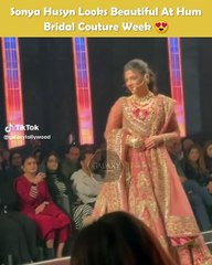 Sonya Hussain Looks Beautiful At Hum Bridal Couture Week #sonyahussain
