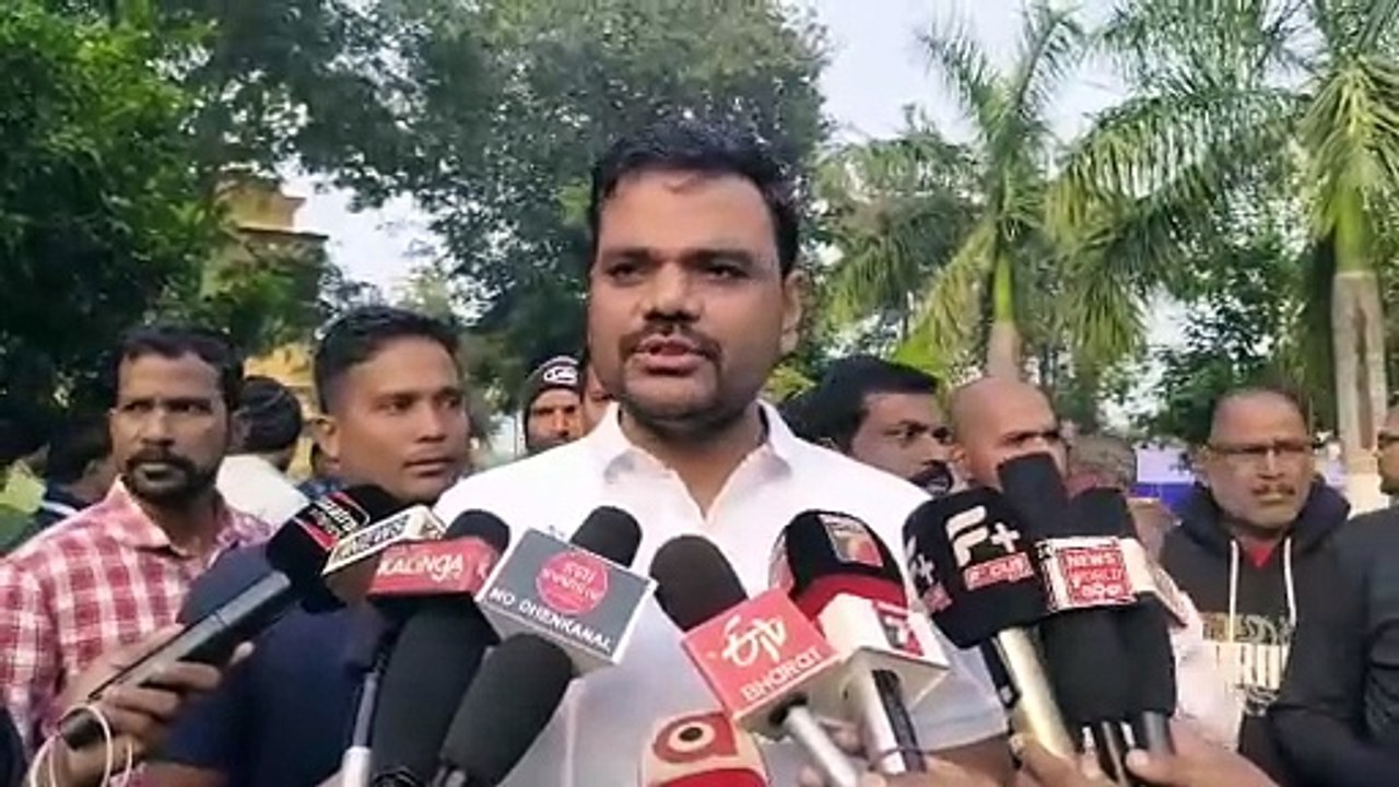 ଢେଙ୍କାନାଳରେ କେନ୍ଦ୍ରମନ୍ତ୍ରୀ ଧର୍ମେନ୍ଦ୍ର ପ୍ରଧାନ/ କପିଳାଶ ଠାରେ ଟାଟା ଷ୍ଟିଲ ହାଫ ମାରାଥନକୁ କଲେ ଉଦଘାଟନ/ ପରେ ବାବା ଚନ୍ଦ୍ରଶେଖରଙ୍କୁ କଲେ ଦର୍ଶନ