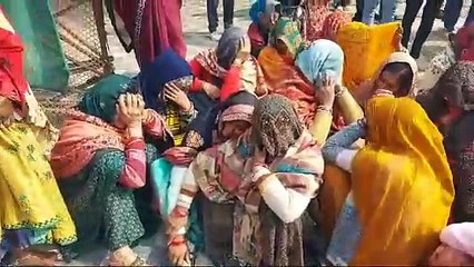 गर्भवती महिला की मौत पर हंगामा, गायनिक डॉक्टर की जगह हड्डी विशेषज्ञ पति पर ऑपरेशन करने का आरोप