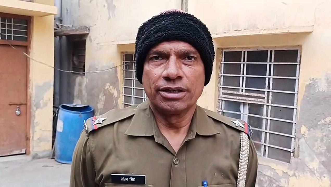 लोक लाज के भय से नावालिग लड़की ने फांसी लगाकर की आत्महत्या,पड़ोसी युवक ने रात्रि में किया था दुष्कर्म, मेडिकल बोर्ड से कराया पुलिस ने पोस्टमार्टम।