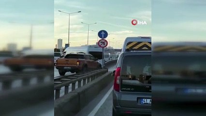 Kartal’da servis sürücülerinden trafiği tehlikeye atan hareket