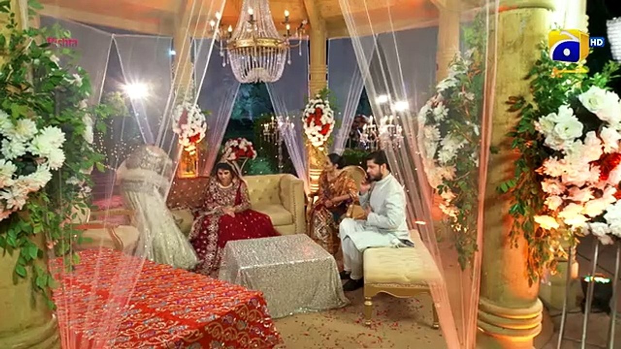 Bajjo Episode 17 - [Eng Sub] - Javeria Saud - Arez Ahmed - Suqaynah Khan - 10th January 2025