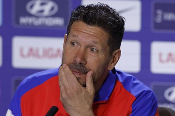 Simeone: "¿La sanción a Vinicius y el Caso Olmo? Mejor me callo"