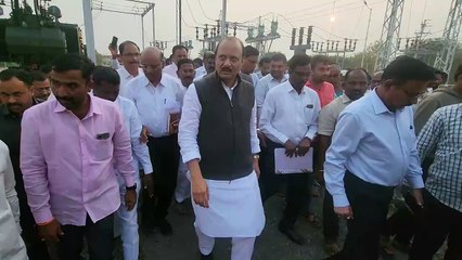 सुळेंनी सकाळी नाराजी व्यक्त केली, पण पहिल्यांदाच बहीण भाऊ एका कार्यक्रमात दिसले..!