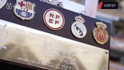 Supercoupe d'Espagne : Ancelotti et Flick échangent avant le Clasico ⚽ - thumbnail