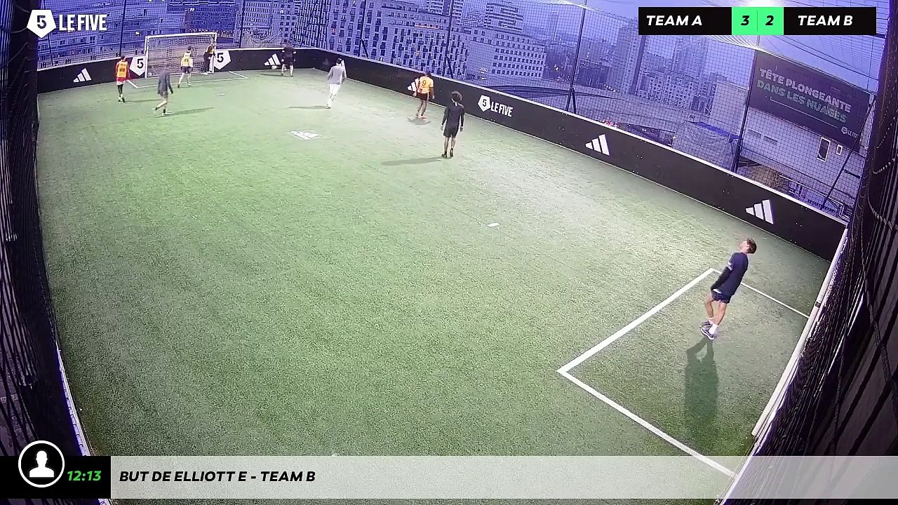 But de Elliott E - Team B