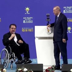 Erdoğan'ın uçağına binen yandaşların soramadığı soruyu İbrahim Tatlıses sordu