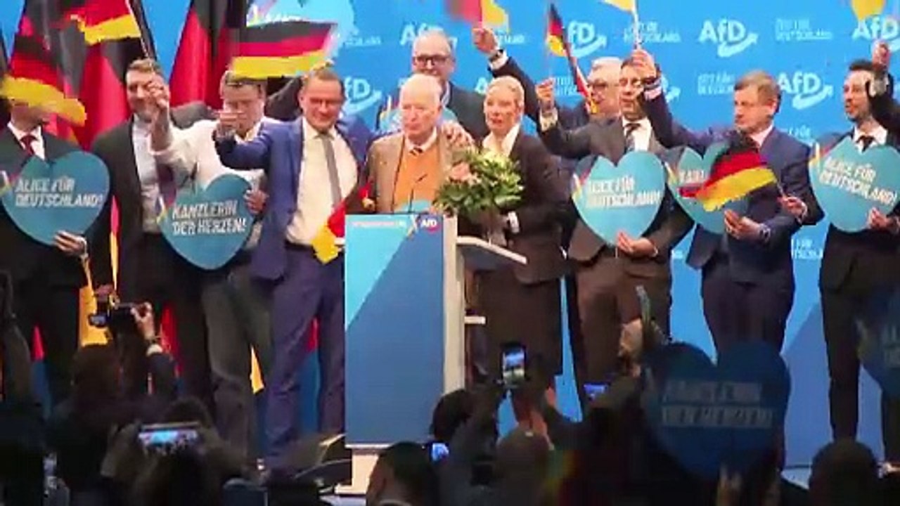 'Grenzen dicht': AfD mit Weidel auf Knallhart-Kurs