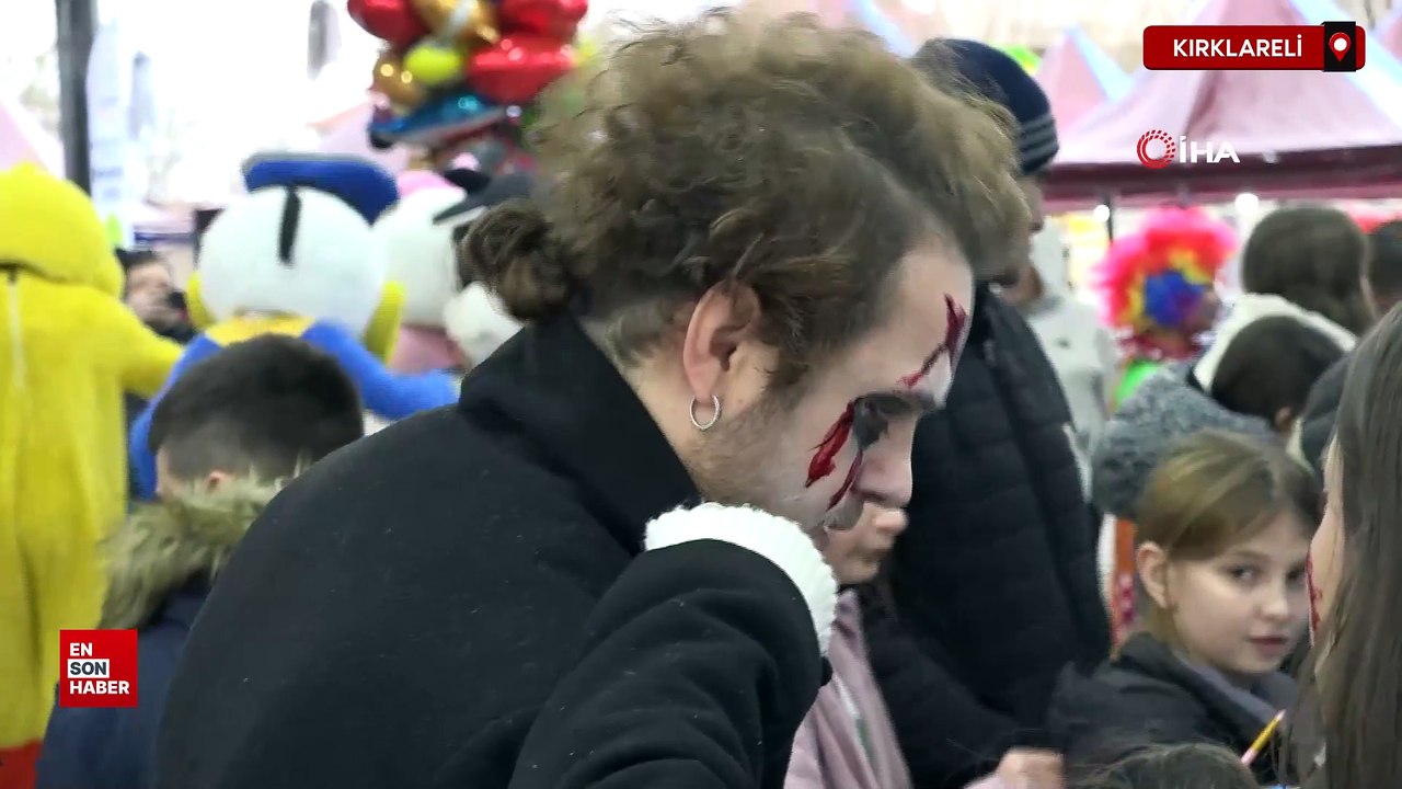 Kırklareli'de Koleda gecesinde korkunç kıyafetler giyip vatandaşları korkuttular