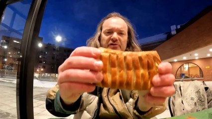 Tim Hortons Egg & Spinach Pastry Review