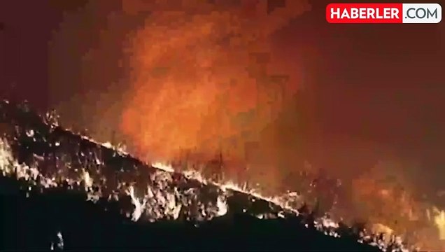 ABD'deki orman yangınları sırasında ateş hortumu oluştu