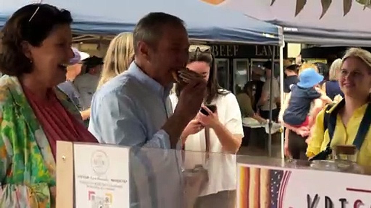 Campaigning heats up in Western Australia ahead of state election with focus on regions, sport, and tourism