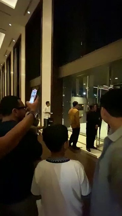 Pelatih Timnas Indonesia, Patrick Kluivert Tiba Di Indonesia Disambut Exco PSSI Arya Sinulingga