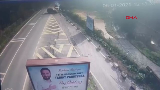 Sarıyer’de İranlı iş insanının ciple seyyar satıcıya çarpıp mesire alanına uçtuğu anlar kamerada