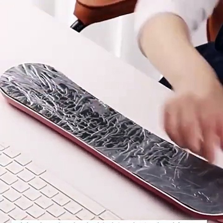 Cute Heart Cartoon Wrist Mouse Pad Comfort and Style for Gaming or Study