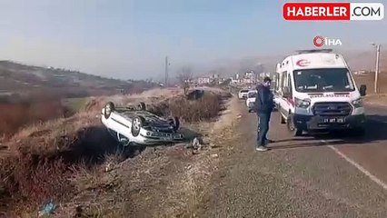 Diyarbakır'da otomobil devrildi, dede ve torunu yaralandı