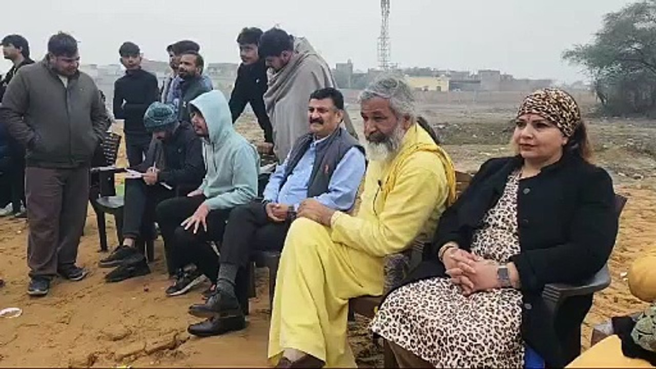 स्वामी विवेकानंद जयंती पर भिवानी में बॉलीबॉल खेल प्रतियोगिता का हुआ आयोजन : बॉलीबॉल खेल प्रतियोगिता में भिवानी की 11 टीमों ने किया खेल प्रतिभा का प्रदर्शन : स्वामी विवेकानंद के सामाजिक बुराई मुक्त राष