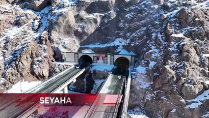 Hakkari-Yüksekova yolundaki Yeniköprü Tüneli trafiğe açıldı