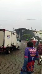 Vídeo flagra momento em que palco desaba no interior da Bahia