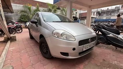 Gujarat Fake IT officer team caught went for Raid