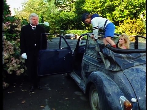 Benny Hill & Hill's Little Angels - Birthday Party (1989)