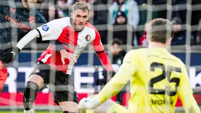 Santi Giménez llega a los 100 partidos en la Liga Holandesa | Feyenoord 1- 2 Utrecht | Resumen y Goles