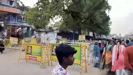 கடலில் தவற விட்ட தங்க செயின். பல மணி நேர போராட்டத்துக்கு பின் மீண்டும் கிடைத்தது: நெல்லையில் நடந்த சுவாரஸ்யம்