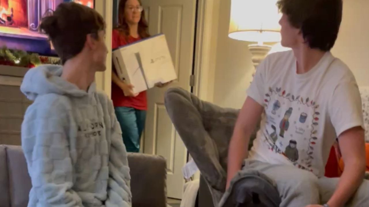 Christmas miracle: Boy finally gets the PS5 he has dreamed of for years