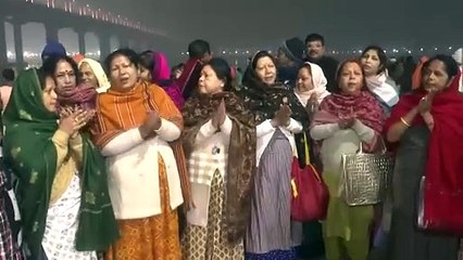 Hn_Ani_Up_Prayagraj_Devotees_Start_Arriving_At_Mahakumbh_2025_05-46-00