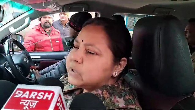 इशारों इशारों में लालू जी नीतीश जी में क्या बात होती है वह वही बता सकते हैं - हेमा मालिनी के गाल वाले लालू प्रसाद के पुराने बयान पर मीसा भारती की सफाई