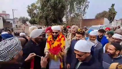 Sikh community donates land to Muslim community to build mosque