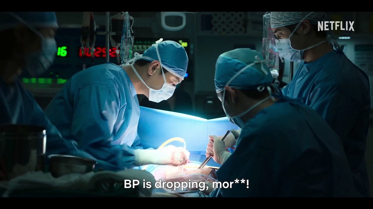 The Trauma Code: Heroes on Call Trailer (2) OmeU