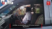 കല്യാണി പ്രിയദർശൻ - നസ്ലൻ ചിത്രത്തിൻ്റെ ഷൂട്ടിങ് സംഘം സഞ്ചരിച്ച കാറിന് നേരെ കാട്ടാന ആക്രമണം