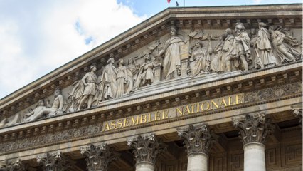 Retraite : âge de départ, durée de cotisation… ce que changerait une suspension de la réforme