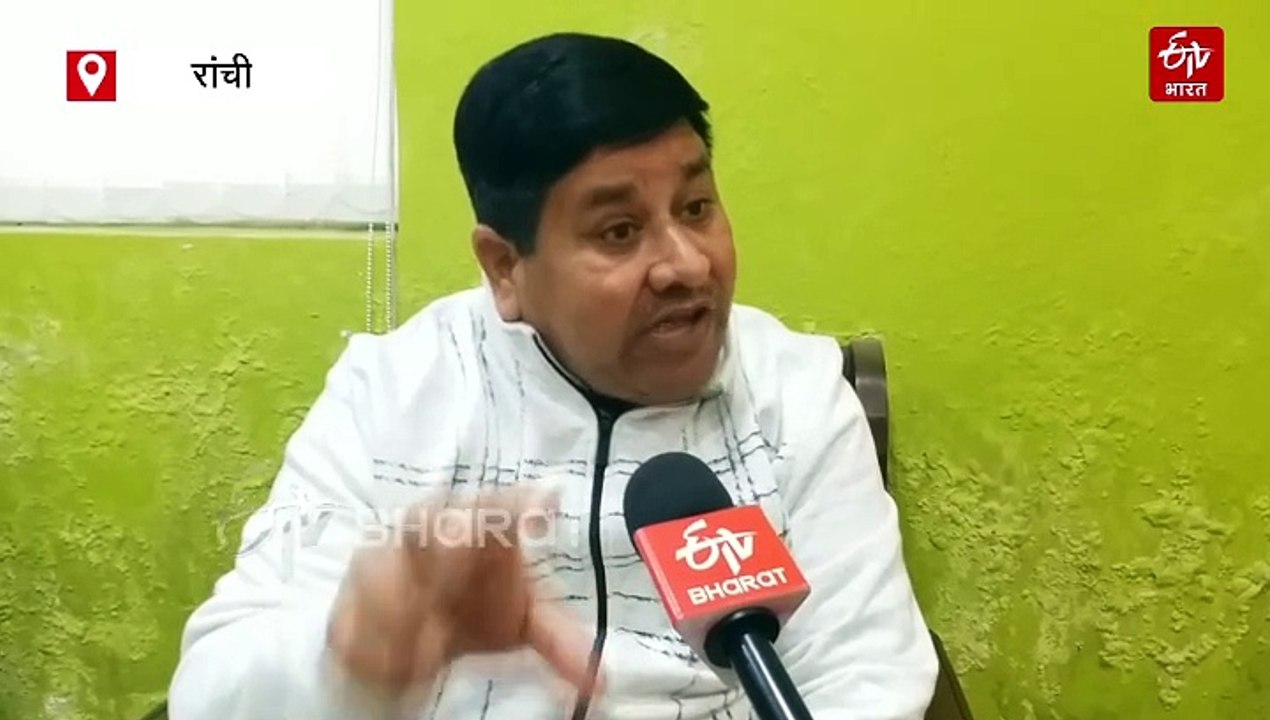 स्कूल छात्राओं का शर्ट उतरवाने का मामला पकड़ा तूल, विरोध में उतरा पेरेंट्स एसोसिएशन, बीजेपी ने दी आंदोलन की धमकी