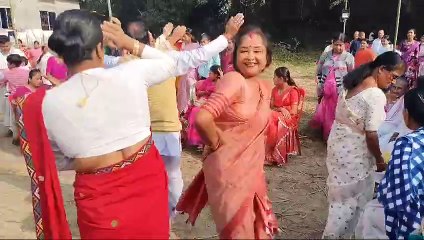 তেজপুৰত আবাল-বৃদ্ধ-বণিতাৰ লগে-ভাগে উৰুকাৰ এসাঁজ; ৪৫ কেজি ওজনৰ বাহু বিশেষ আকৰ্ষণ