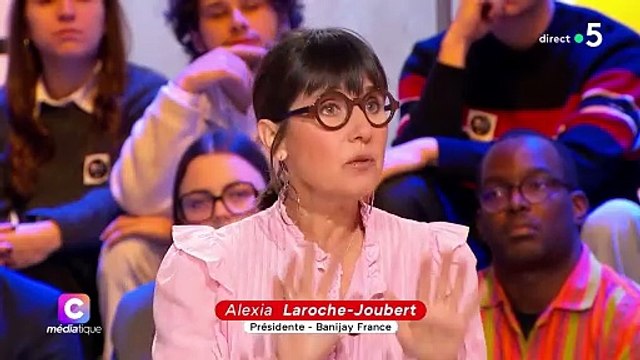 Extrait de C Médiatique , une émission diffusée sur France 5 le dimanche 12 janvier 2025