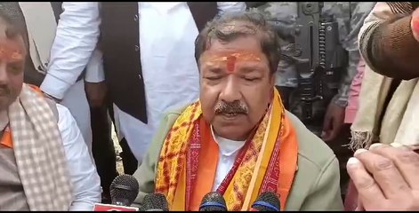 RJD के लोग भेड़िया के खाल वाले सुधरने का कर रहे नाटक, ये भेड़िया ही है।गुंडा टैक्स वसूलने में तेजस्वी यादव और उनका परिवार एक्सपर्ट।
