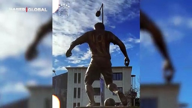 Fenerbahçe Ordinaryüs lakaplı efsane futbolcusu Lefter Küçükandonyadis'i unutmadı: Formayı sırtımda değil başımda taşıdım