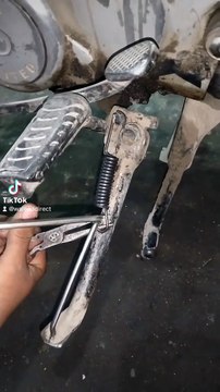 How to install side stand spring CD 70 || easy trick hf installetion side stand spring CD 70 bikes || #waleedtech