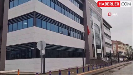 Balıkesir'de doğum yapan kadın, bebeğini klozete attı