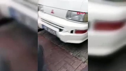 Kaza sonrası polisin çağırılacağını duyunca uyuşturucuları yutup kaçmaya çalıştı