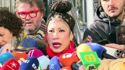 Lesly, denunciante de Nacho Cano, se presenta por sorpresa en el juzgado