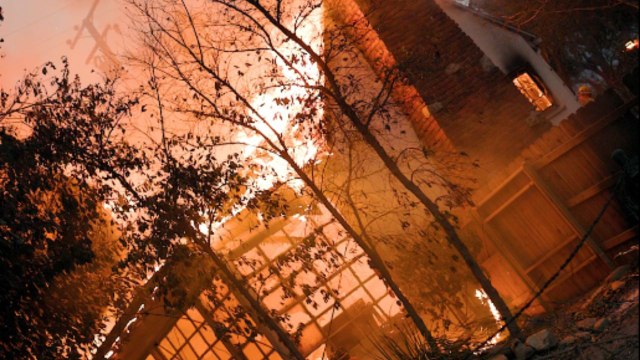 Harrowing on-site video shows California Wildfires burning through Altadena and Pasadena