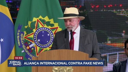 Brasil discute aliança internacional contra fake news
