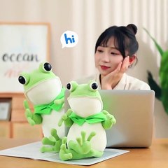 Beautiful soft plush simulation green big eyes frog doll toy.