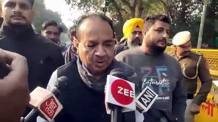 विधायक महेंद्र गोयल से दिल्ली पुलिस के AATS ऑफिस में पूछताछ जारी